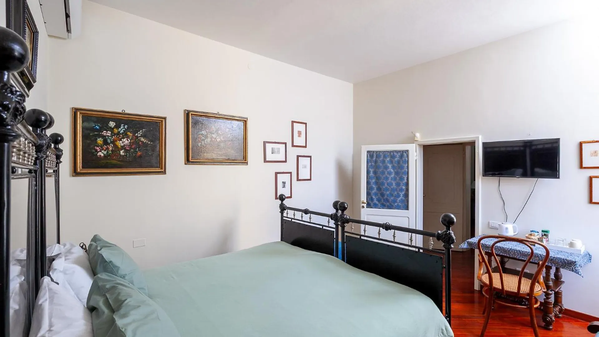 Residenza Palazzo Marchesini Bed & Breakfast Bologna